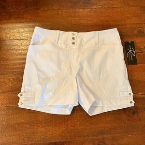 New With Tags Women’s White Shorts (Size 14)